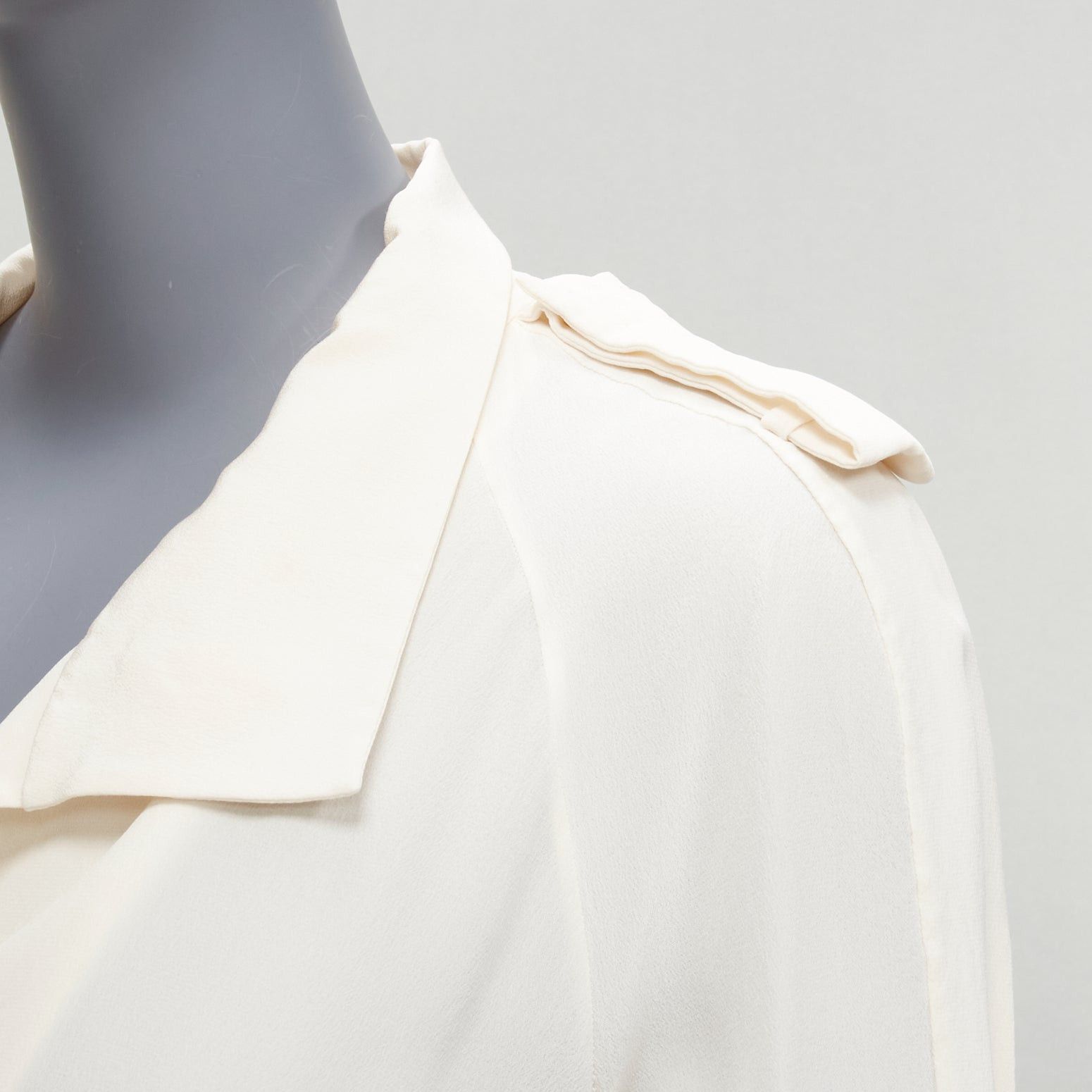 Tom Ford TOM FORD 100% silk ivory trench detail light flowy jacket IT42 M Size M / US 6-8 / IT 42-44 - 7 Thumbnail