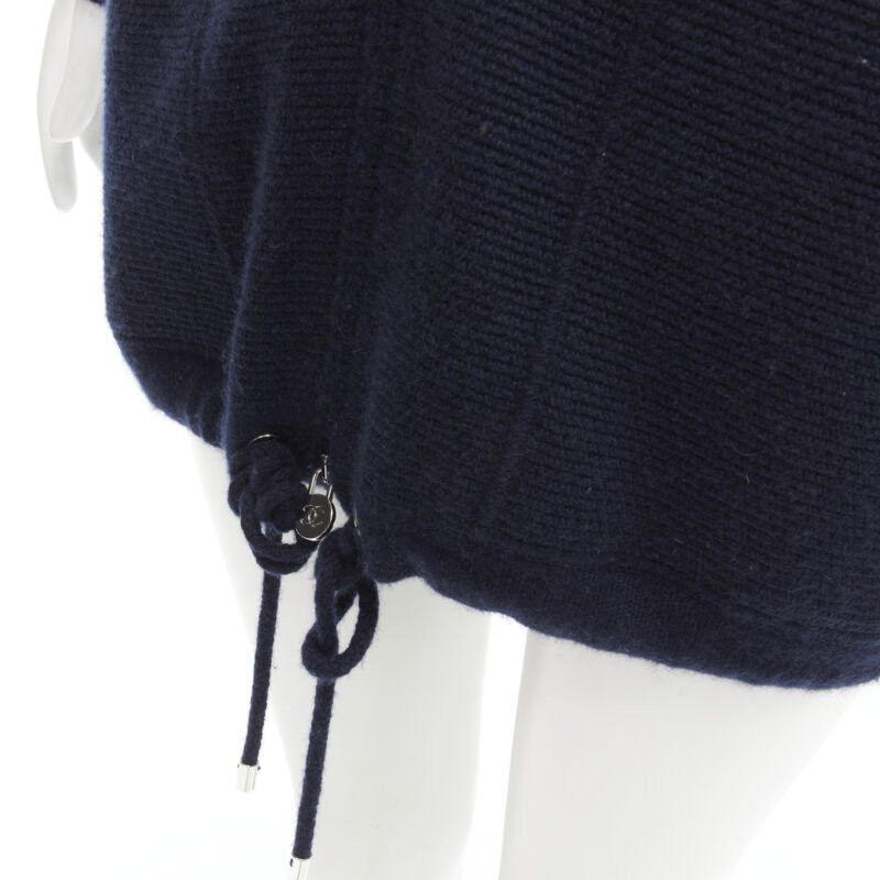 Chanel CHANEL 100% cashmere navy silver CC zip up hooded sweater FR34 XS Size XS / US 0-2 / IT 36-38 - 9 Thumbnail