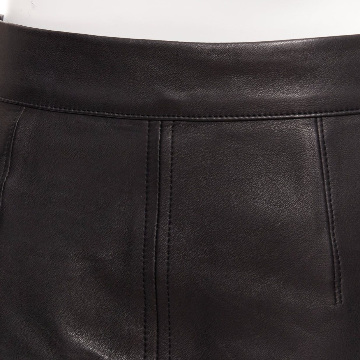 Frame FRAME black lambskin leather snap button patch pocket mini skirt 25" Size 26" / US 2 / IT 38 - 7 Thumbnail