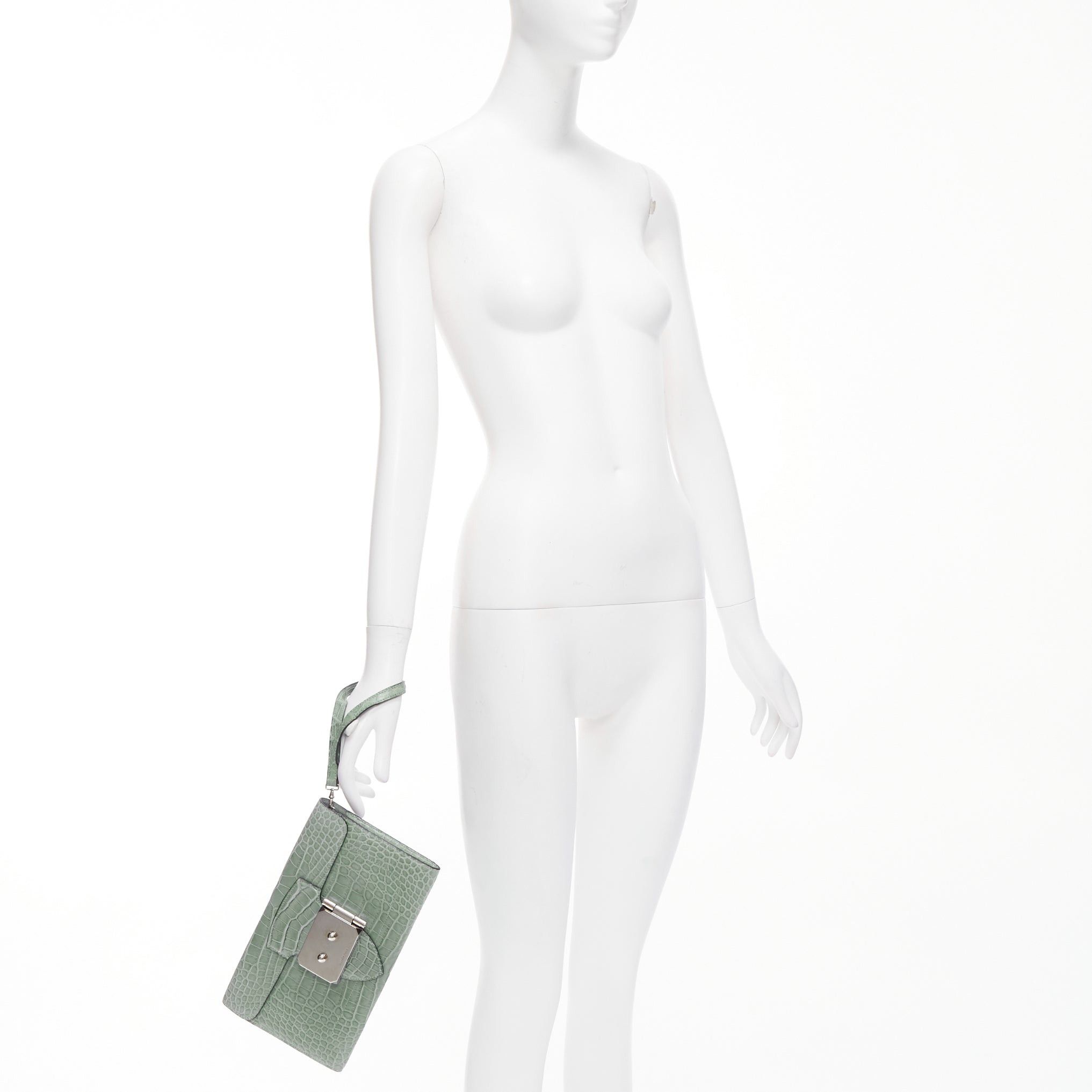 Hermes HERMES Goodlock Porosus mint green scaled leather PHW push clasp wrist clutch Size ONE SIZE - 2 Thumbnail