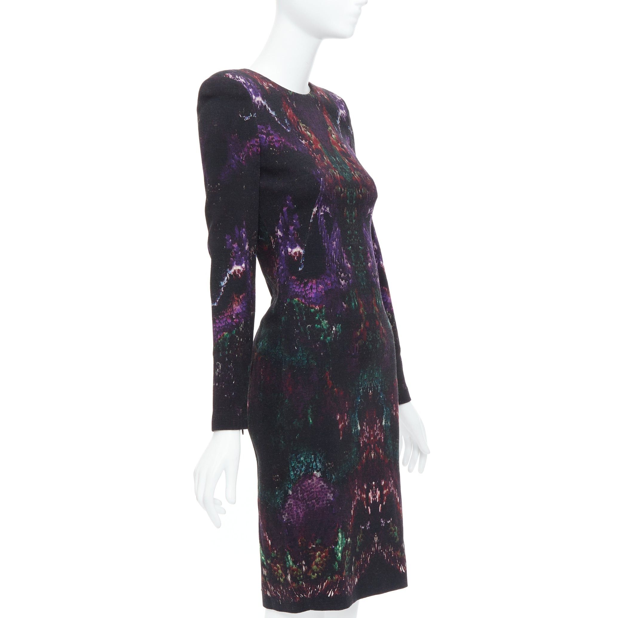 Alexander McQueen ALEXANDER MCQUEEN 2014 black purple wool blend feather print sheath dress IT38 XS Size XS / US 0-2 / IT 36-38 - 3 Thumbnail