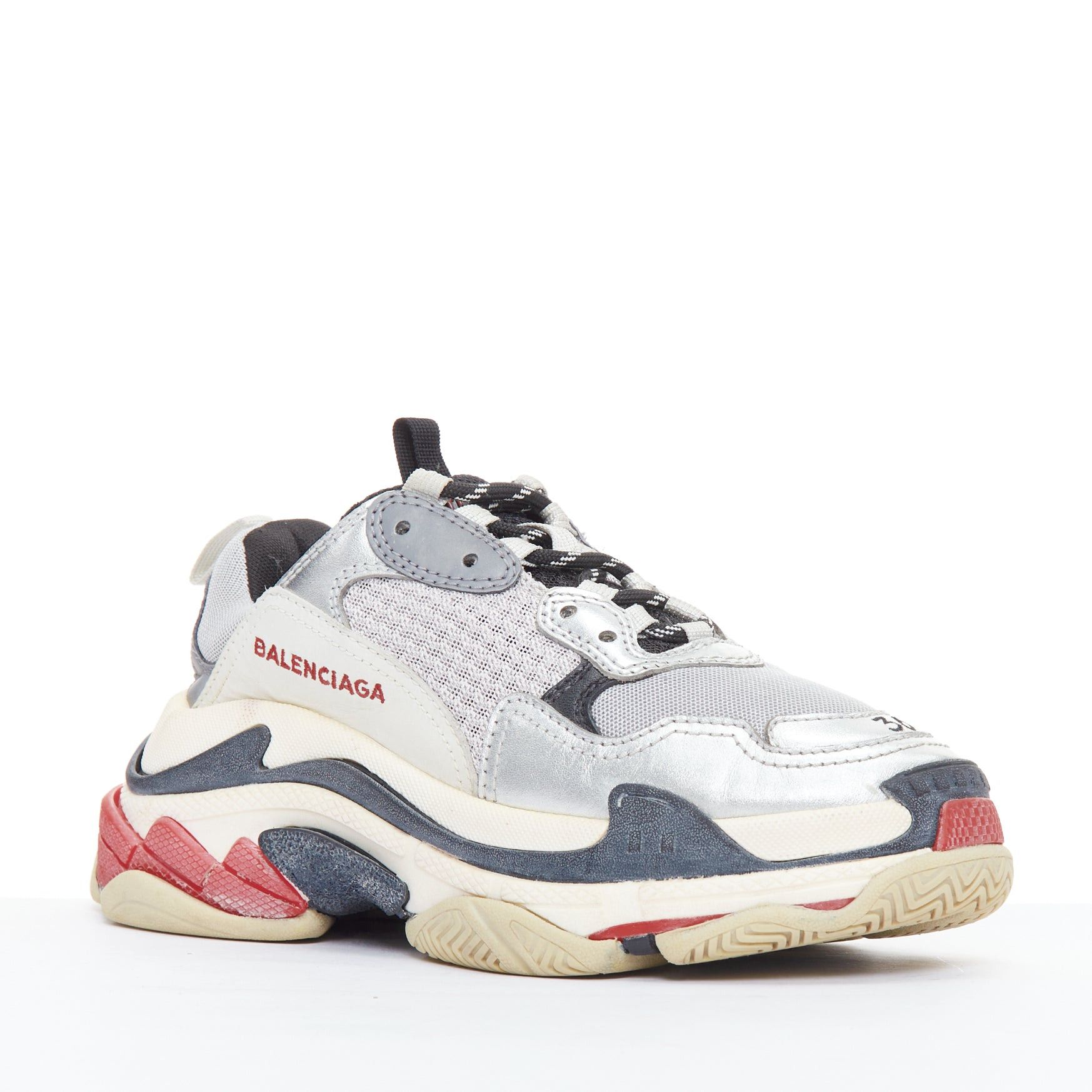 Balenciaga BALENCIAGA Triple S silver distressed stacked midsole chunky sneakers EU36 Size US 6 / IT 36 - 2 Thumbnail
