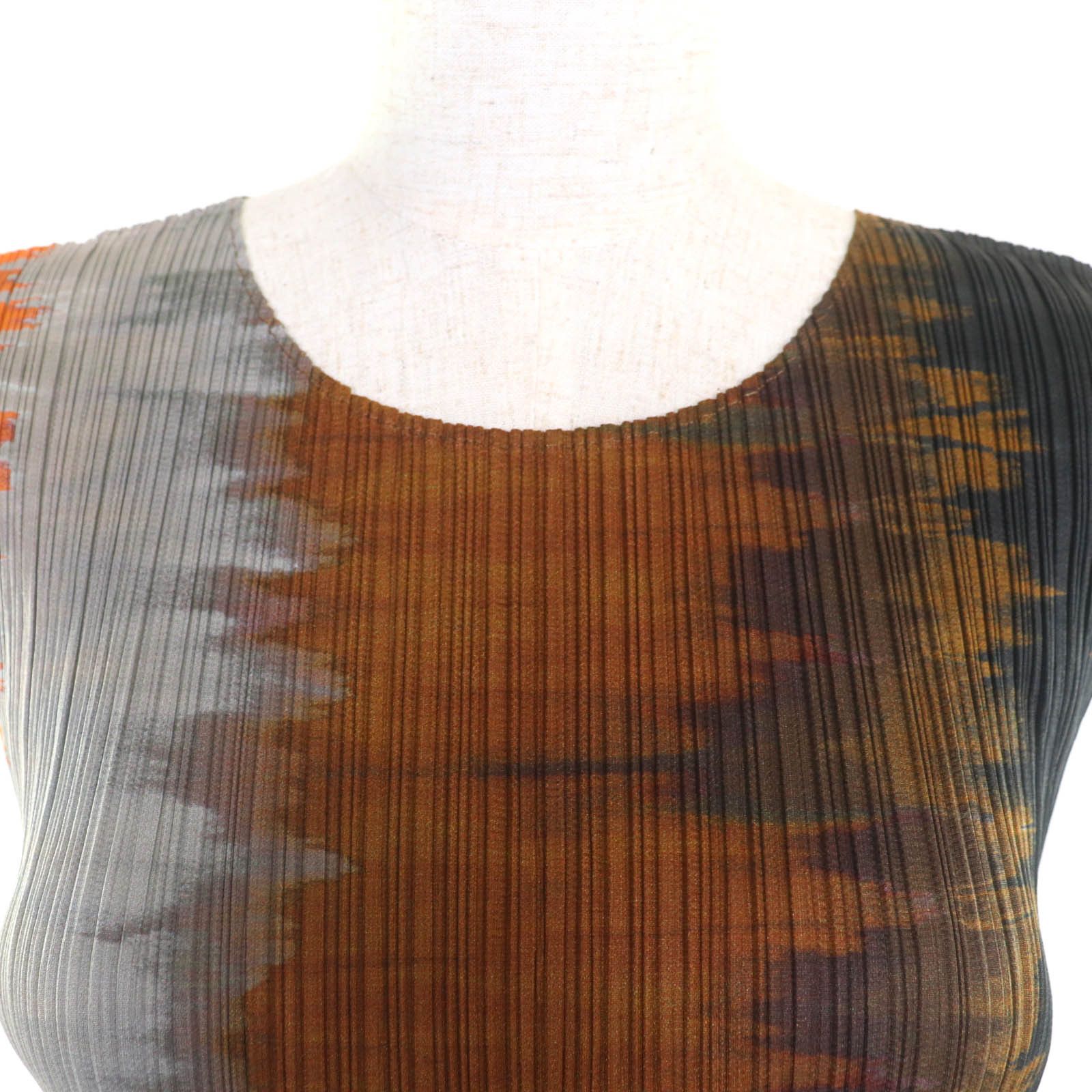 Issey Miyake Issey Miyake PLEATS PLEASE PP03-JH513 Polyester Dress Others Dresses PP03-JH513 DUTY FREE for USA Size ONE SIZE - 4 Thumbnail