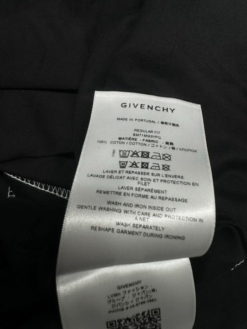 Givenchy GIVENCHY Logo Stitch Short Sleeve Tee - dmc Size US L / EU 52-54 / 3 - 2 Thumbnail