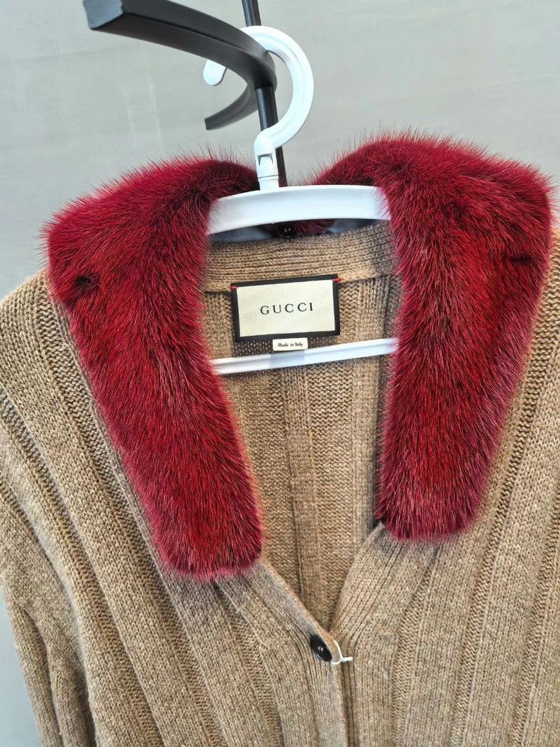 Gucci Gucci Fox Fur Collar Long Sweater M - dmc Size US M / EU 48-50 / 2 - 3 Thumbnail