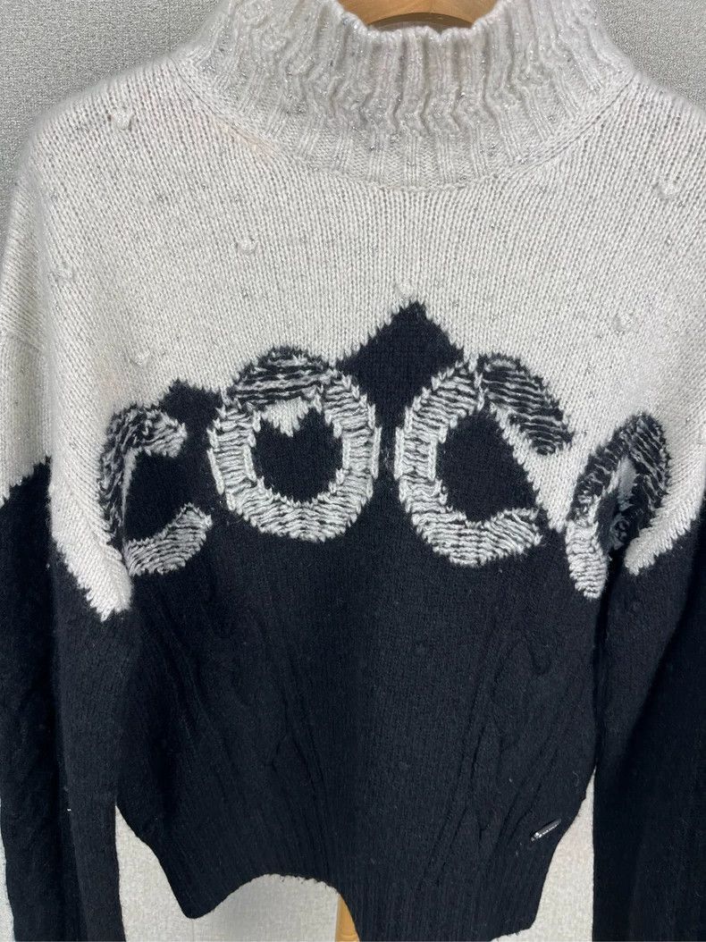 Chanel Chanel Logo Long Sleeve Turtleneck Sweater - dmc Size US S / EU 44-46 / 1 - 3 Thumbnail