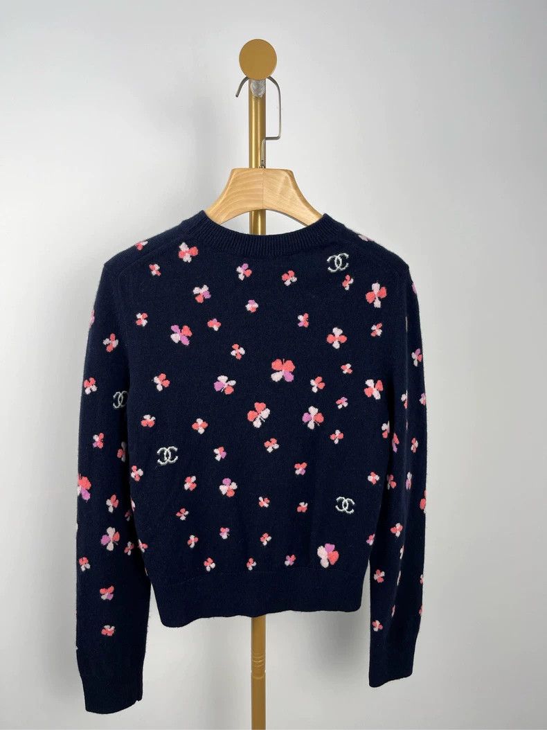 Chanel Chanel Blue Floral Long Sleeve Knit - dmc Size US S / EU 44-46 / 1 - 2 Thumbnail