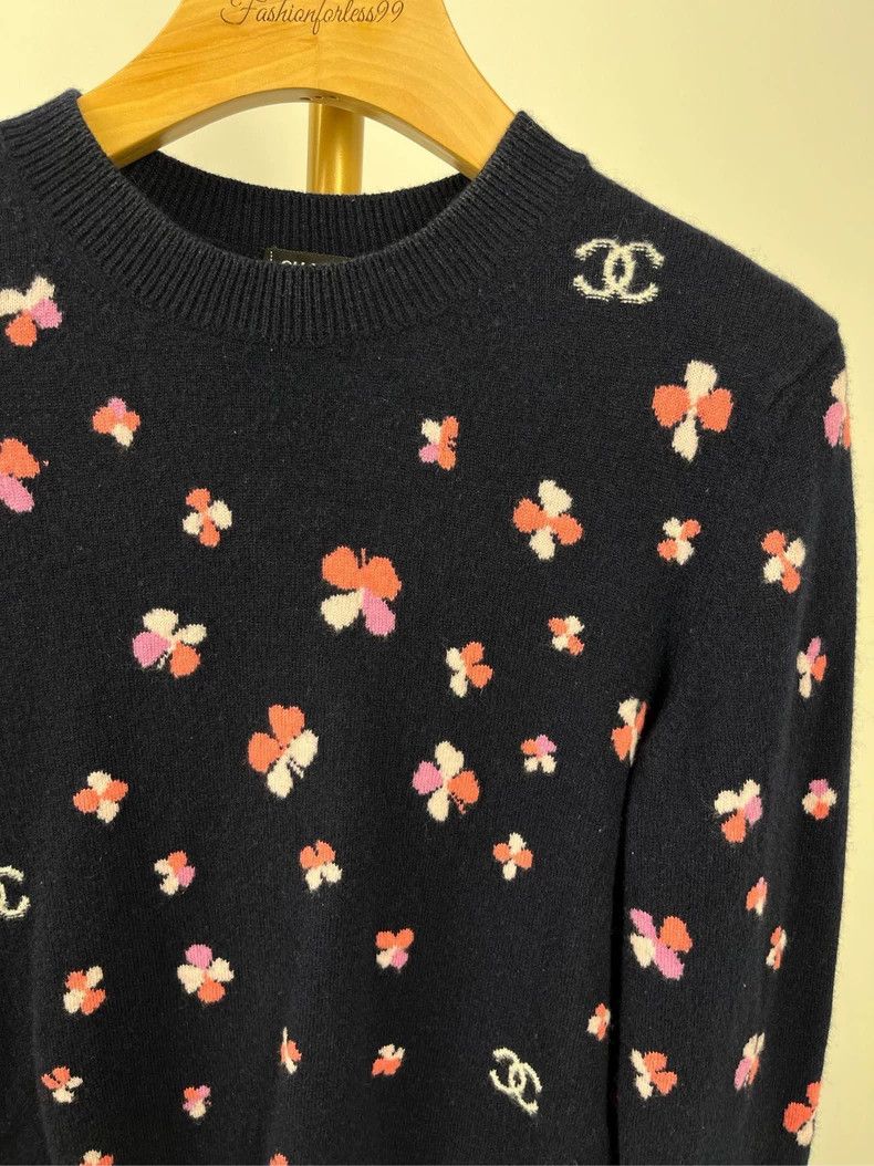 Chanel Chanel Blue Floral Long Sleeve Knit - dmc Size US S / EU 44-46 / 1 - 3 Thumbnail