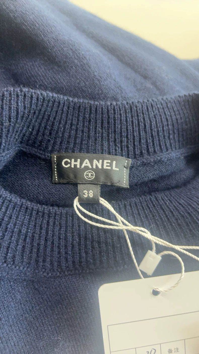 Chanel Chanel Navy Cashmere Sweater Long Sleeve - dmc Size US S / EU 44-46 / 1 - 3 Thumbnail