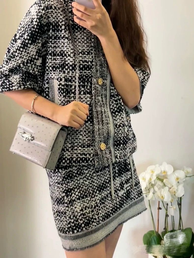 Chanel Chanel Terry Cloth Mini Skirt - dmc Size US 36 / EU 52 - 6 Thumbnail