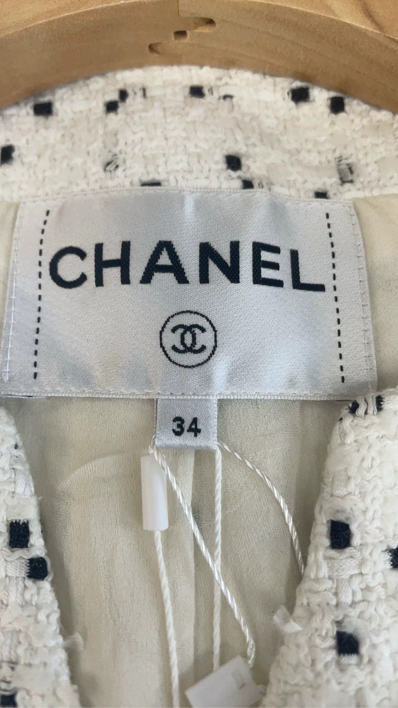 Chanel Chanel White Tweed Jacket Size 34 - dmc Size US XS / EU 42 / 0 - 3 Thumbnail