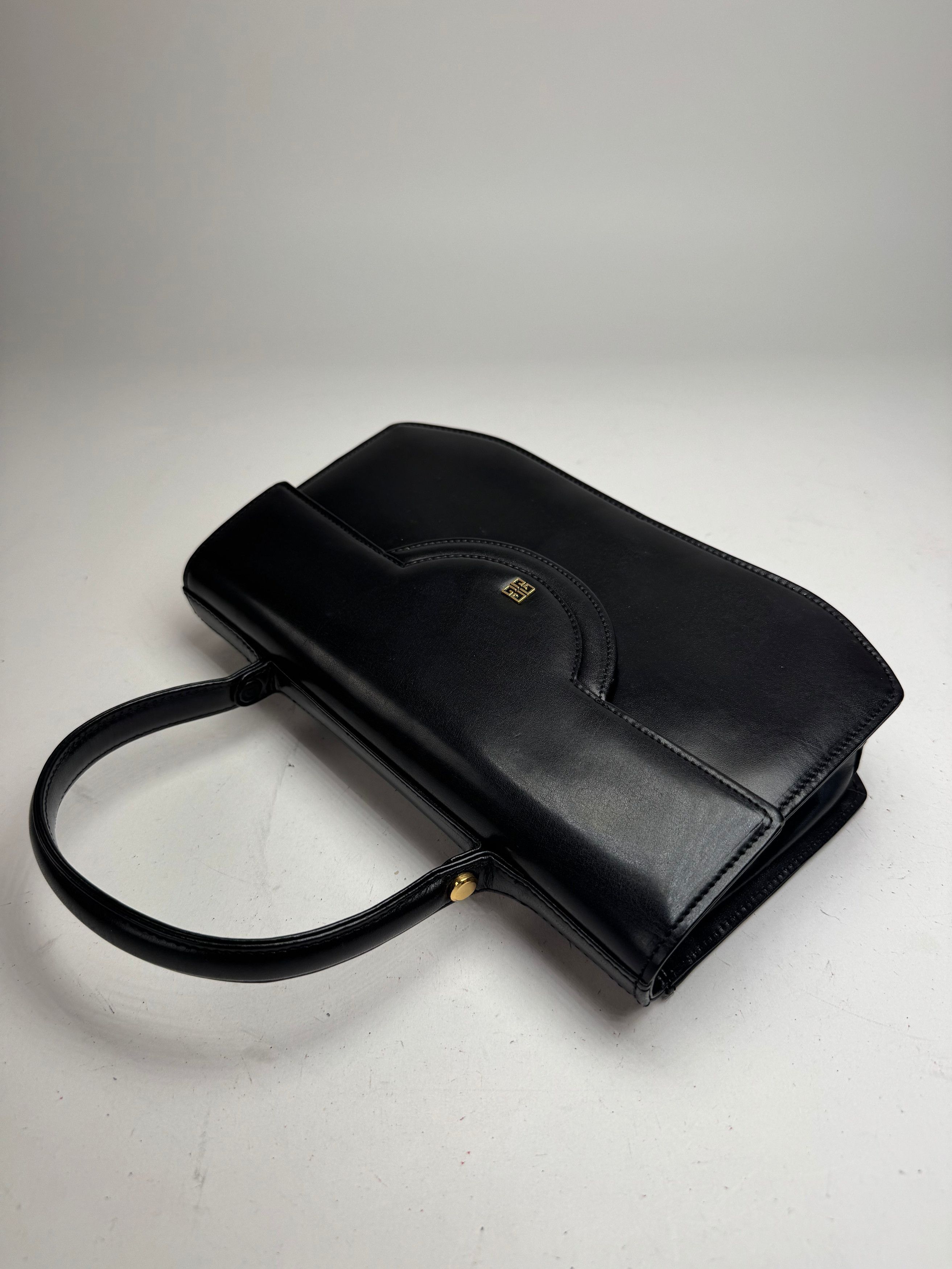 Givenchy Vintage Leather Handbag Black Size ONE SIZE - 7 Thumbnail