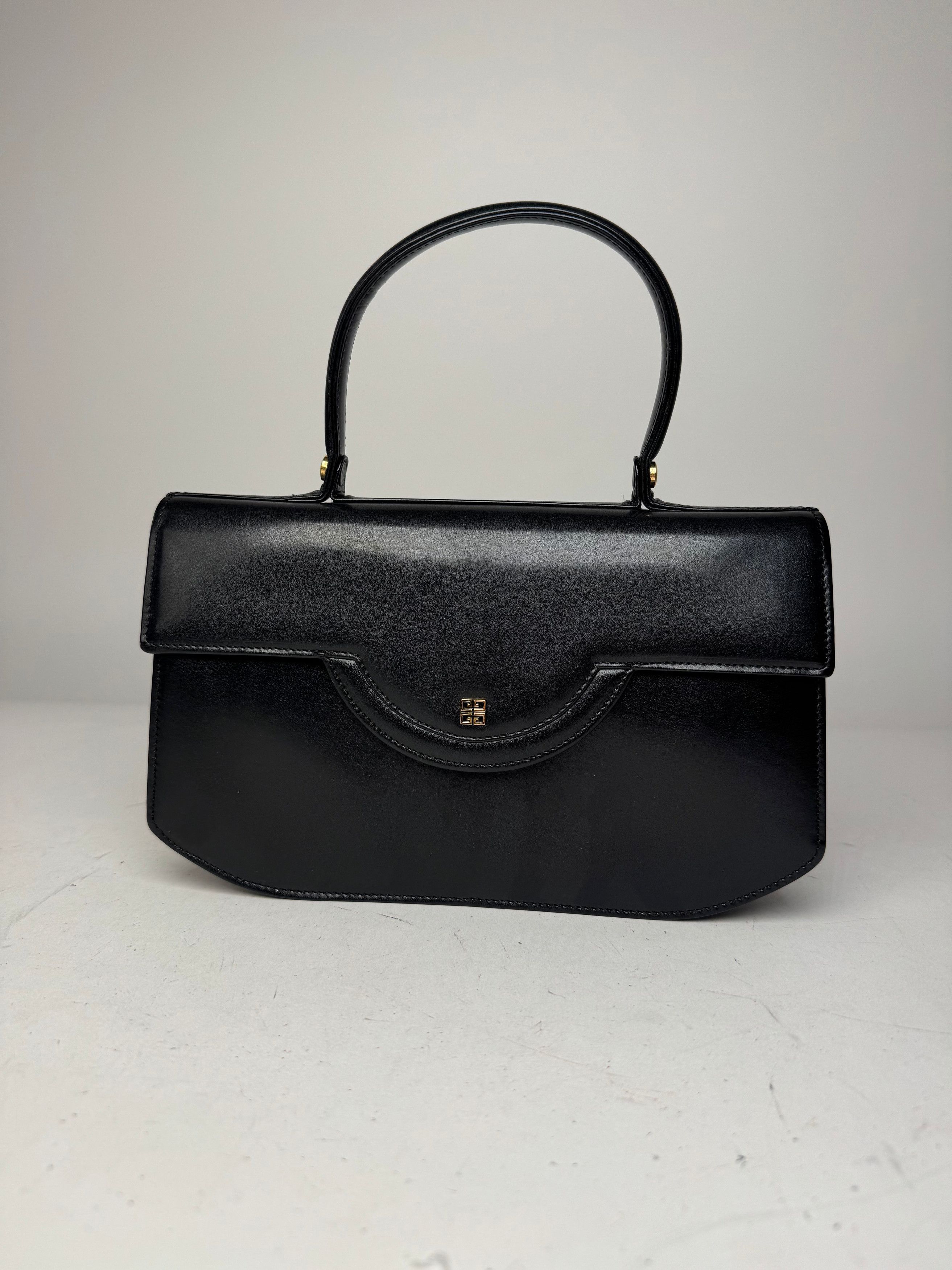 Givenchy Vintage Leather Handbag Black Size ONE SIZE - 12 Thumbnail