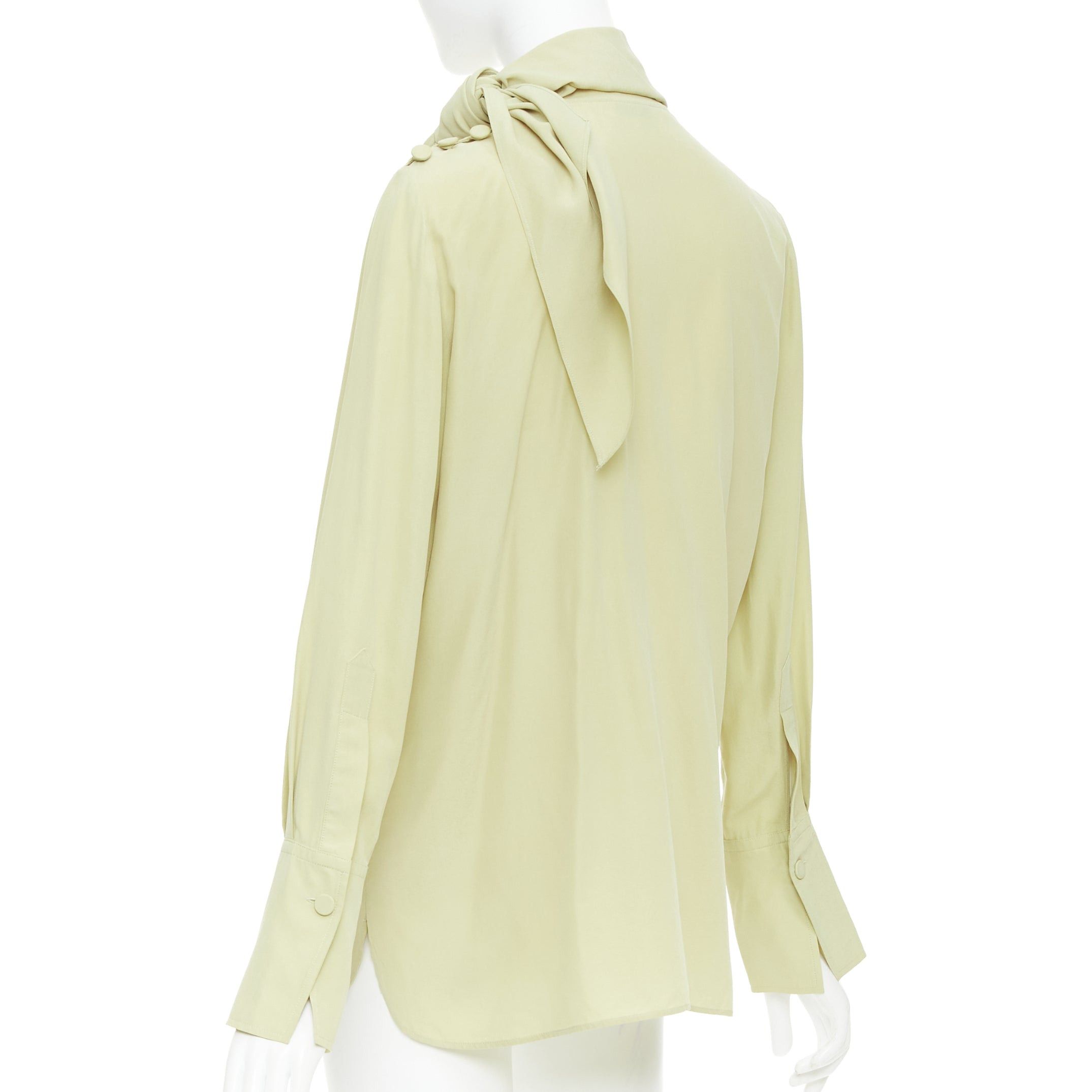 Joseph JOSEPH Geoff pea green silk toile tie neck buttons long sleeve blouse FR36 S Size S / US 4 / IT 40 - 6 Thumbnail