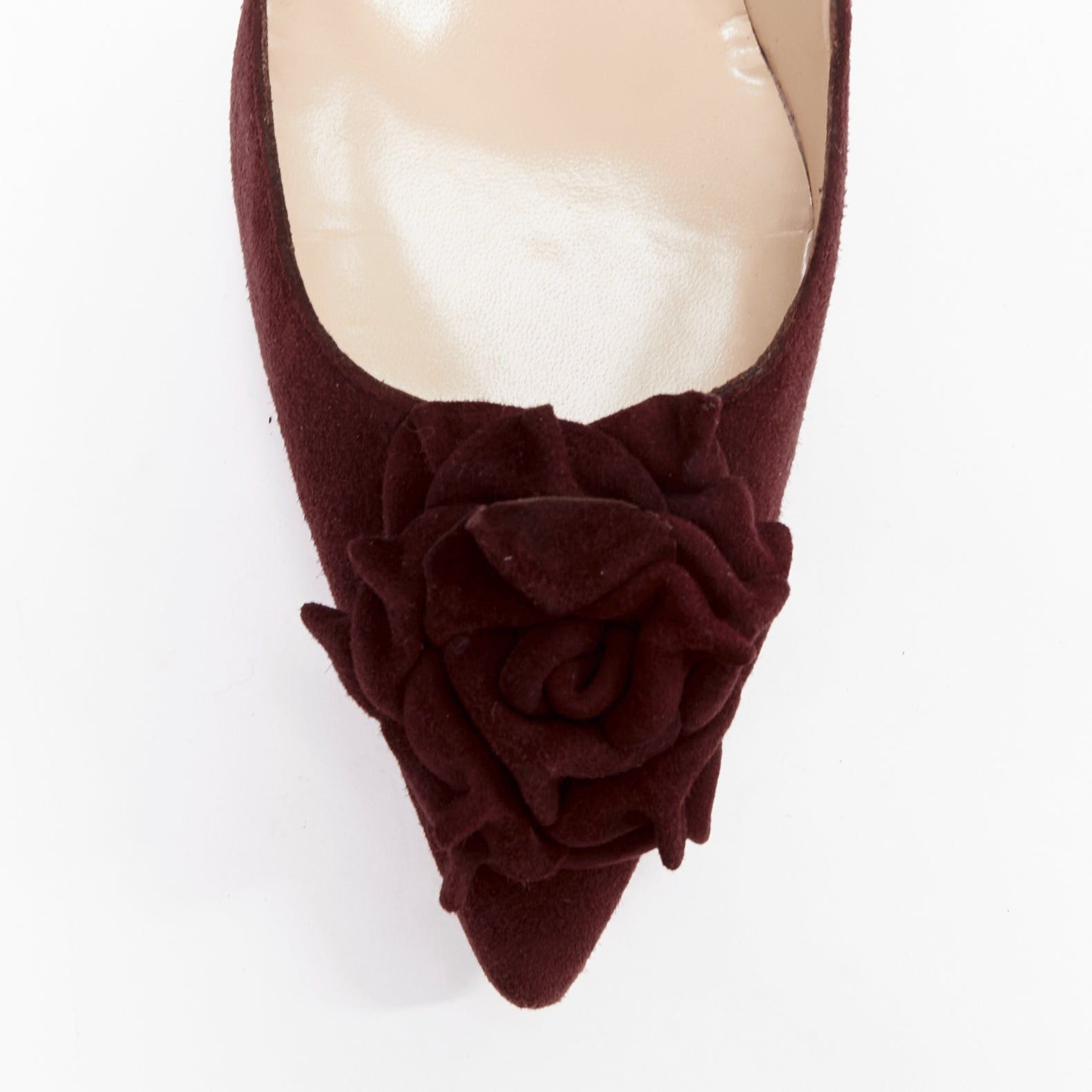 Manolo Blahnik MANOLO BLAHNIK Lisa burgundy suede flower applique pumps EU39 Size US 9 / IT 39 - 6 Thumbnail