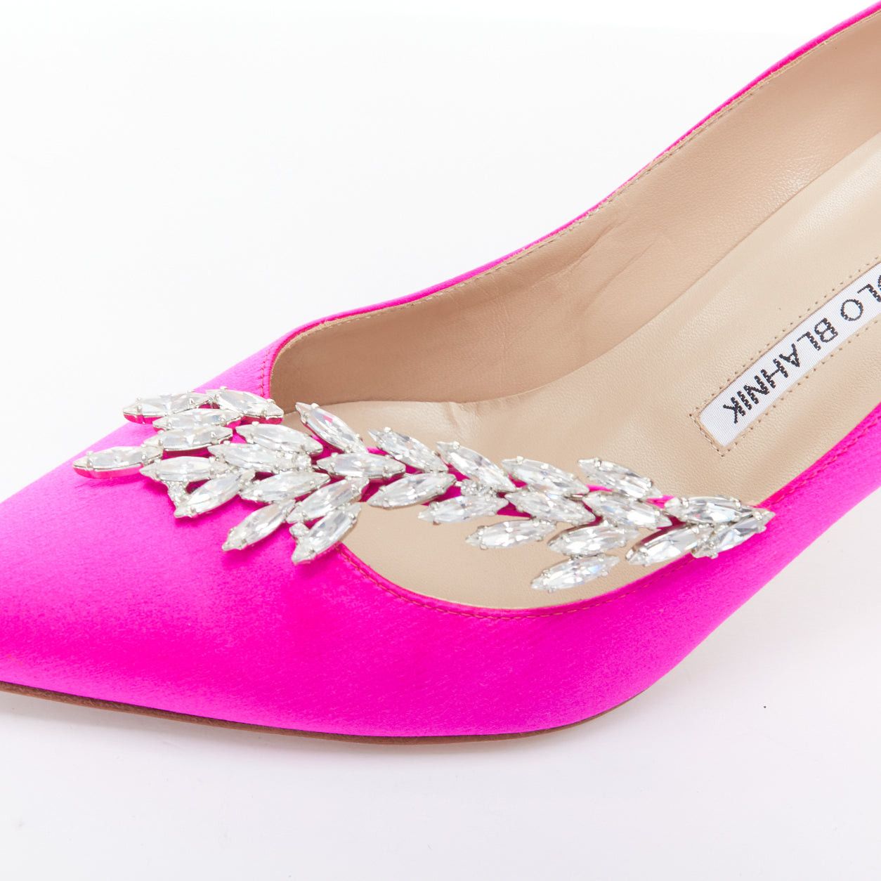 Manolo Blahnik MANOLO BLAHNIK Nadira 75 hot pink satin silver crystal mid pumps EU39 Size US 9 / IT 39 - 2 Thumbnail