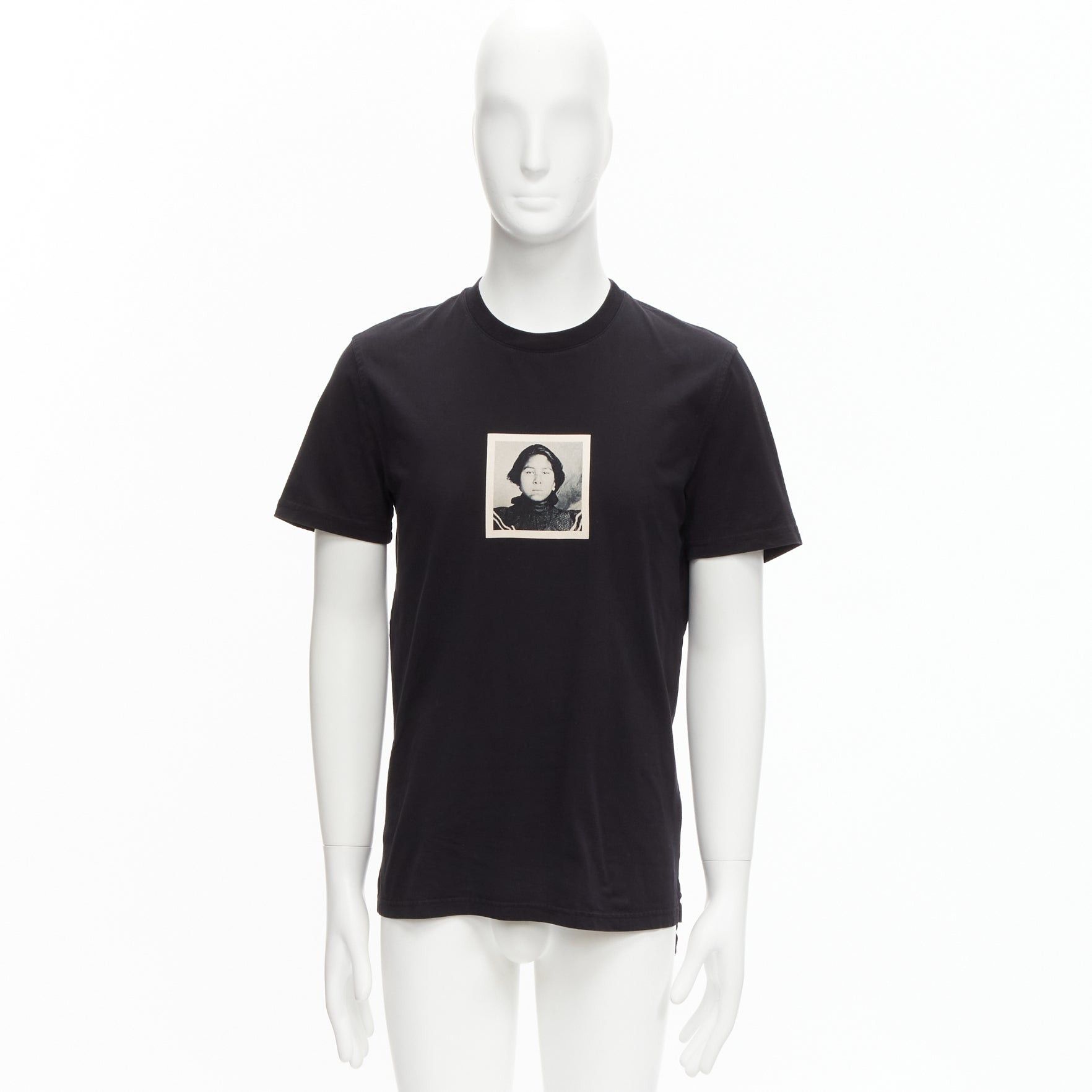Givenchy GIVENCHY black cotton women portrait print crew neck tshirt M Size US M / EU 48-50 / 2 - 9 Thumbnail