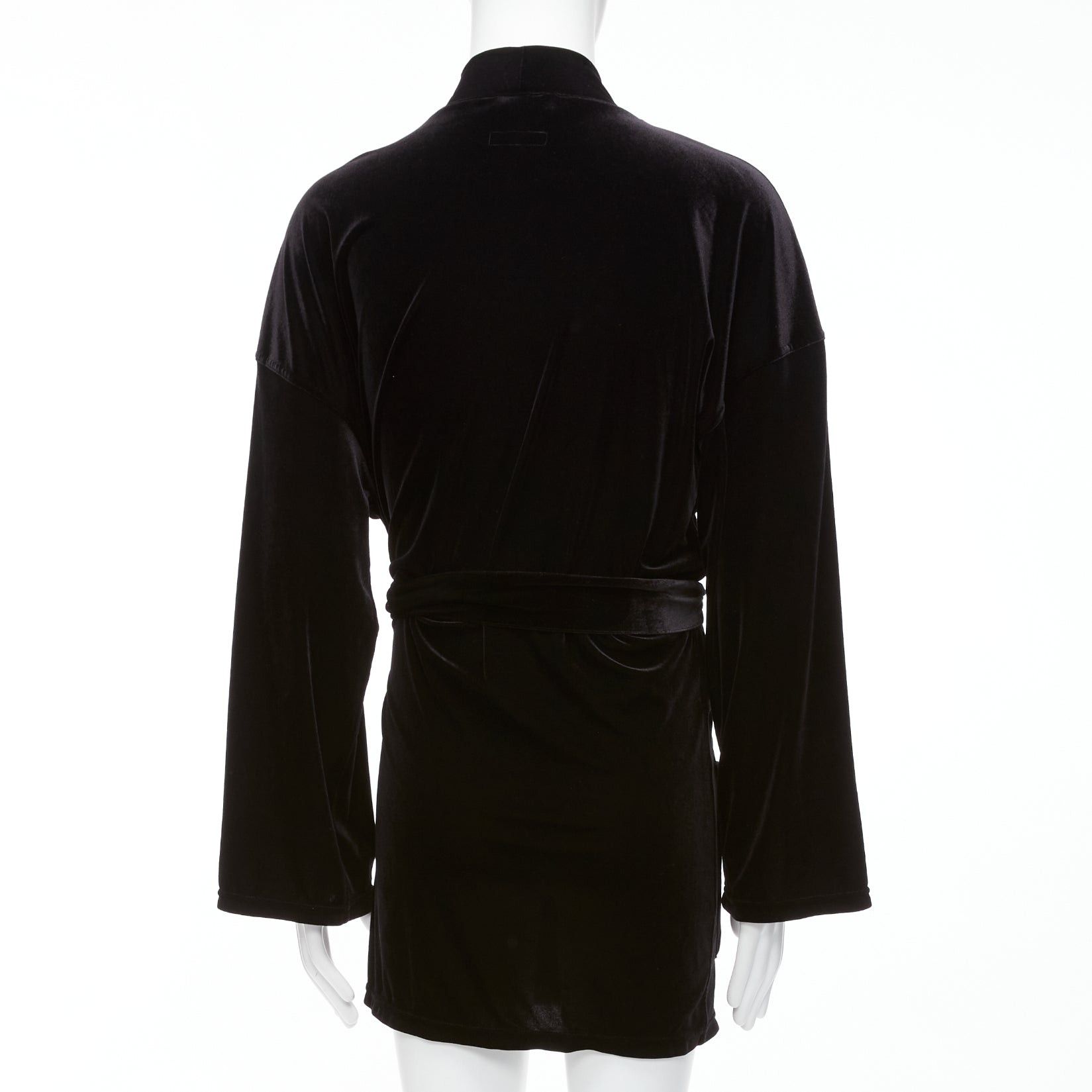 Emporio Armani EMPORIO ARMANI black velvet GA embroidered logo belted robe jacket M Size US M / EU 48-50 / 2 - 5 Thumbnail