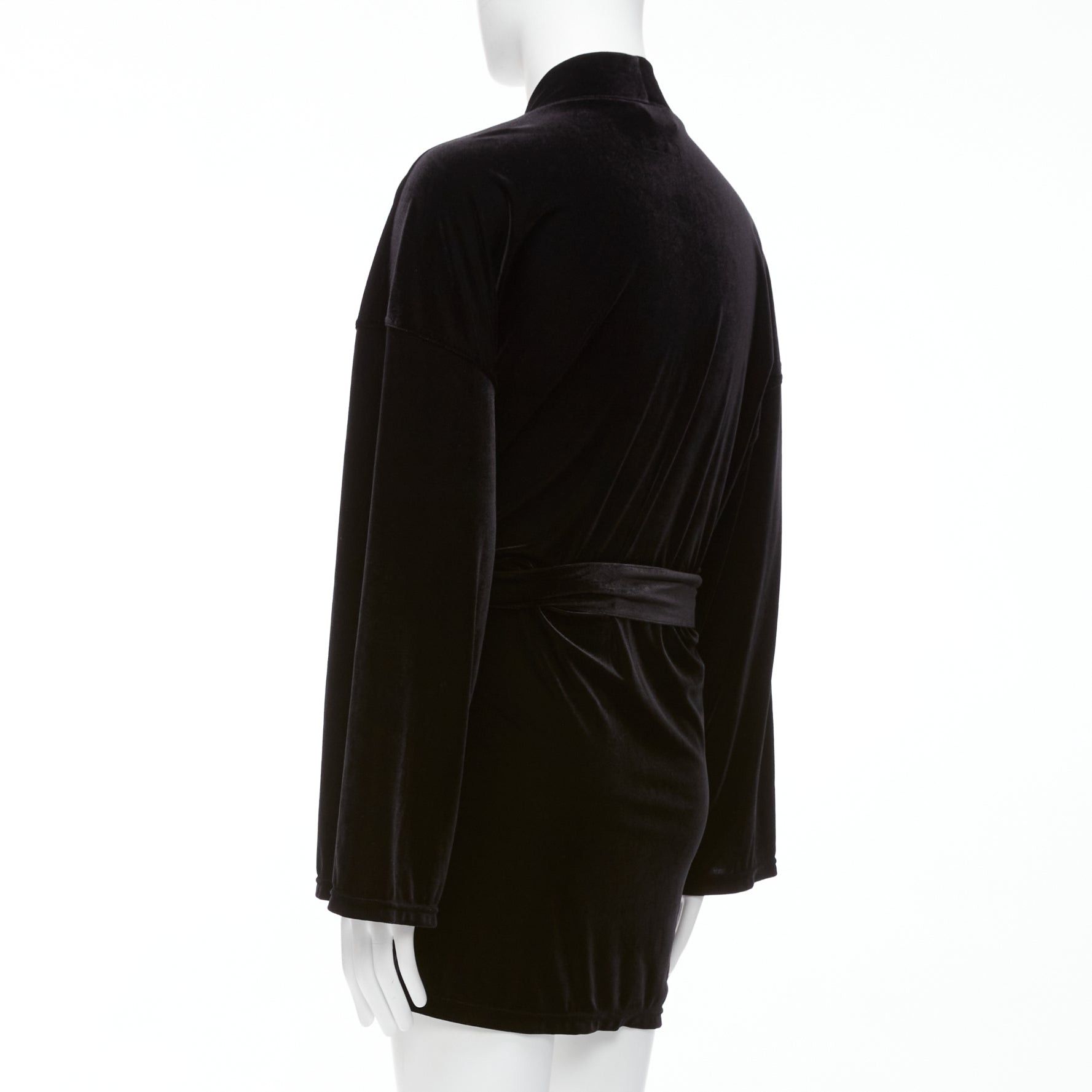 Emporio Armani EMPORIO ARMANI black velvet GA embroidered logo belted robe jacket M Size US M / EU 48-50 / 2 - 6 Thumbnail