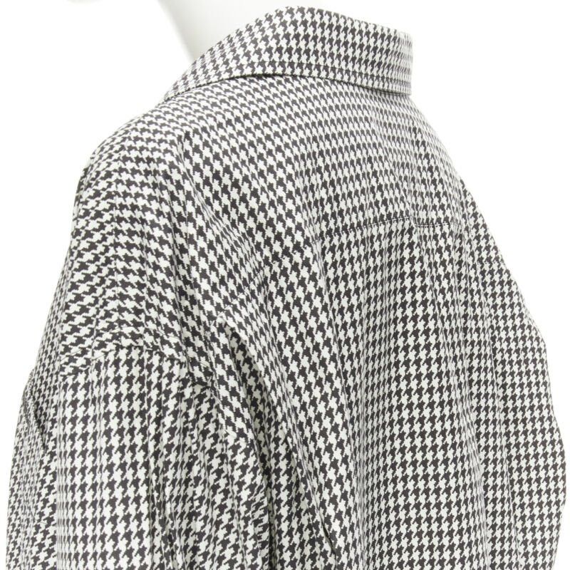 Balenciaga BALENCIAGA 2020 houndstooth logo embroidered pocket Swing shirt FR36 XS Size XS / US 0-2 / IT 36-38 - 7 Thumbnail