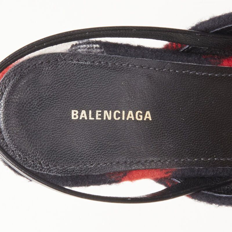 Balenciaga BALENCIAGA BB Knife gold logo red black plaid wool sling kitten pump EU38.5 Size US 8.5 / IT 38.5 - 9 Thumbnail