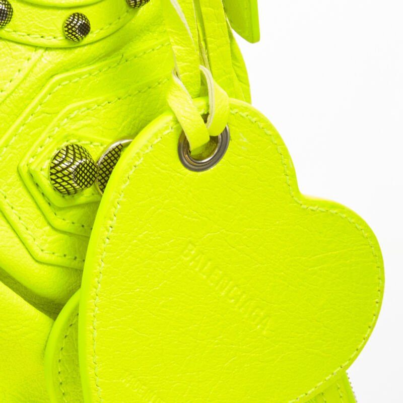 Balenciaga BALENCIAGA DEMNA LE Cagole XS neon yellow silver stud crossbody Motocross bag Size ONE SIZE - 9 Thumbnail