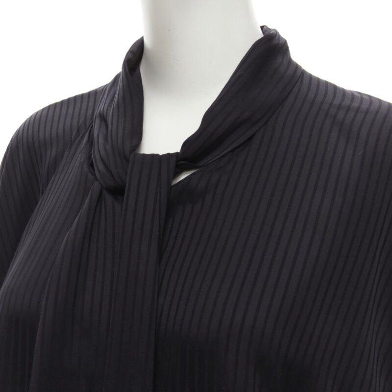 Balenciaga BALENCIAGA 2020 Demna black striped pussy bow cascade hem oversized shirt FR36 S Size S / US 4 / IT 40 - 6 Thumbnail