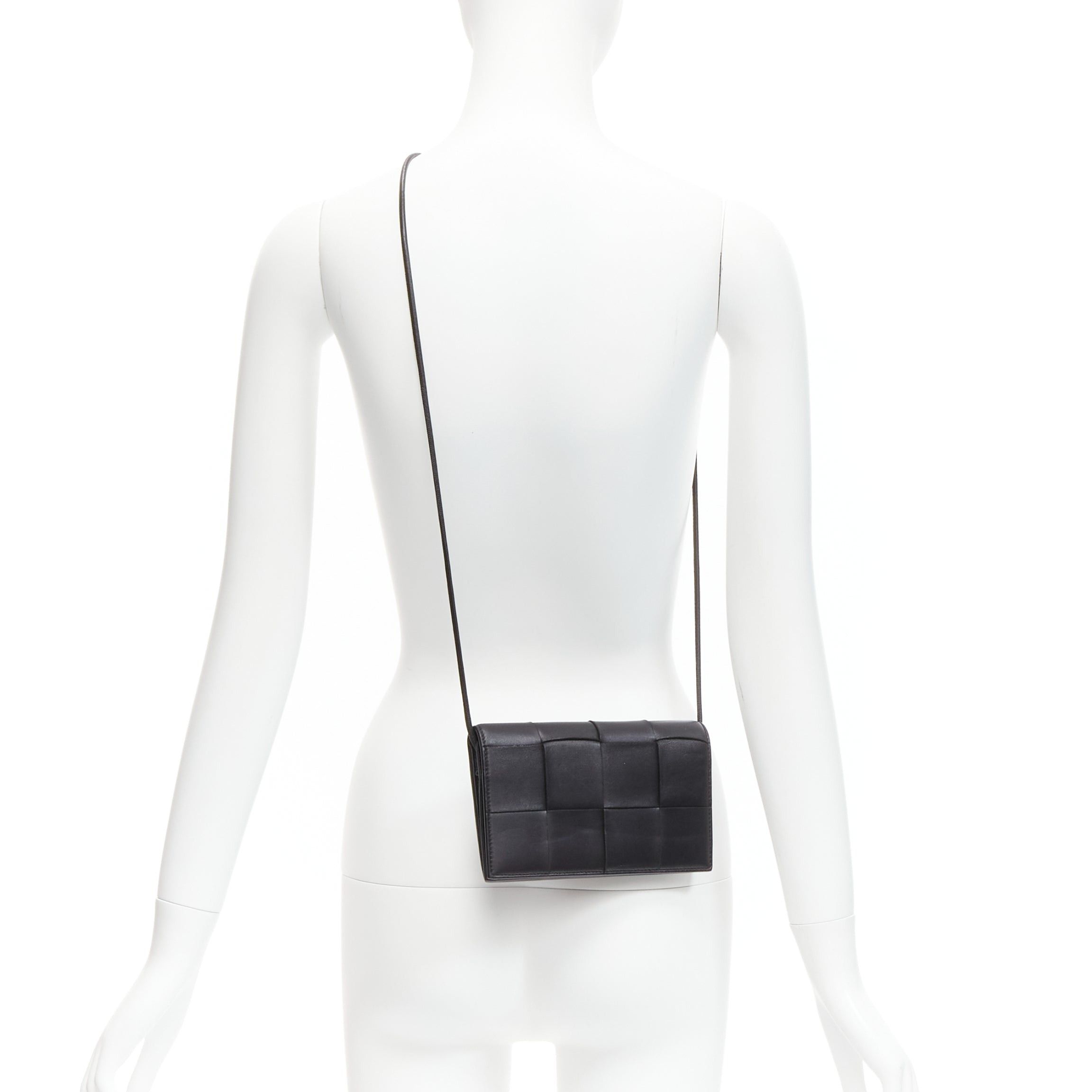 Bottega Veneta BOTTEGA VENETA Cassette black maxi woven intrecciato leather flap crossbody mini wallet bag Size ONE SIZE - 2 Thumbnail