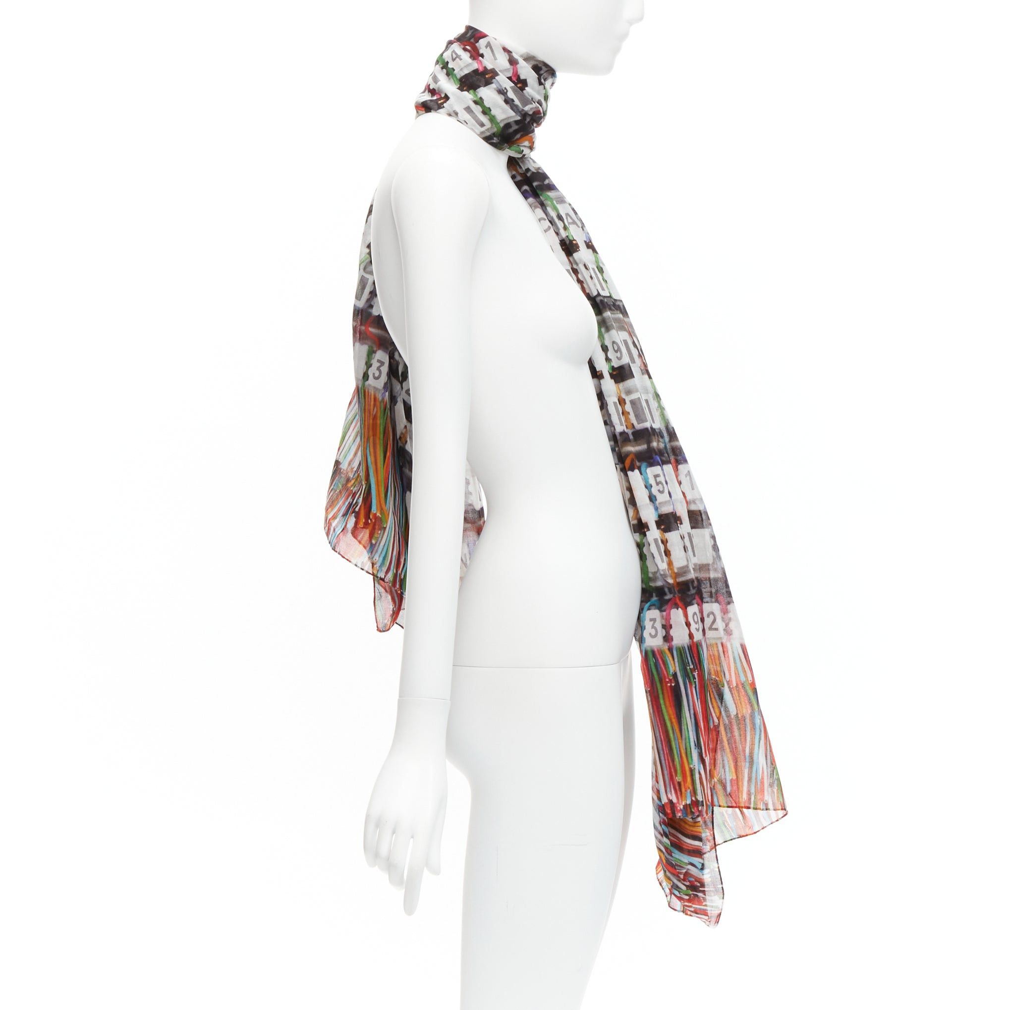 Chanel CHANEL multicolor 100% cotton CC logo data centre number print scarf Size ONE SIZE - 4 Thumbnail