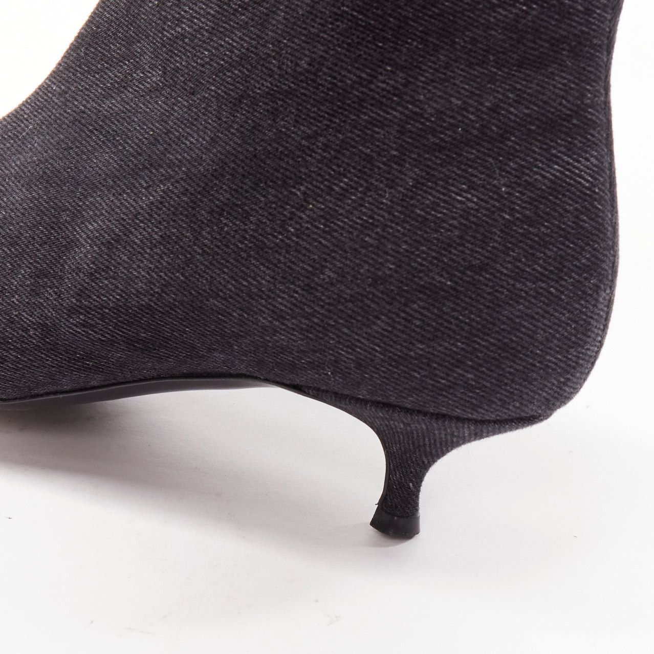Balenciaga BALENCIAGA Demna BB Knife grey denim booties EU38.5 Size US 8.5 / IT 38.5 - 8 Thumbnail