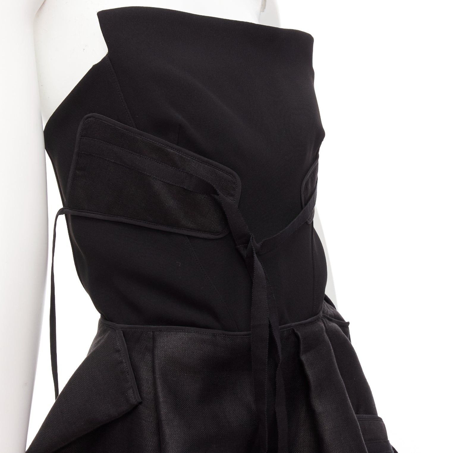 Maticevski MATICEVSKI 2017 Trinity black linen deconstructed panels peplum bustier top AUS8 S Size M / US 6-8 / IT 42-44 - 2 Thumbnail