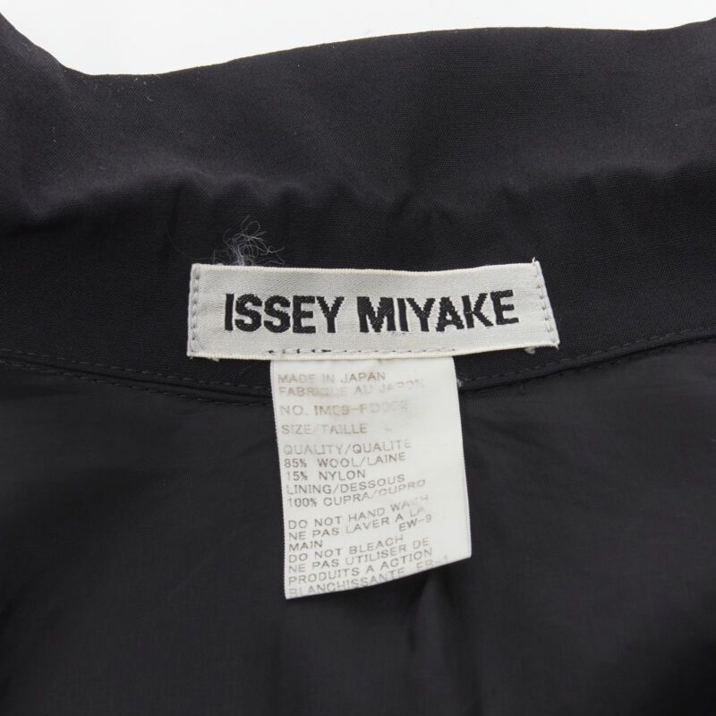 Issey Miyake ISSEY MIYAKE lightweight wool nylon flap placket relaxed casual blazer L Size L / US 10 / IT 46 - 9 Thumbnail