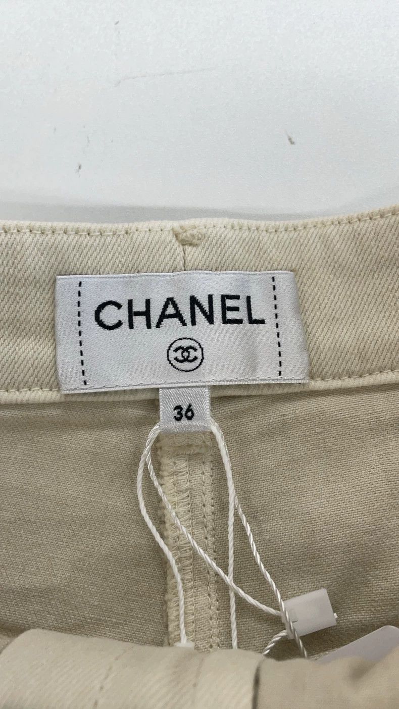 Chanel Chanel Crystal Buckle Denim Shorts - dmc Size US 36 / EU 52 - 3 Thumbnail