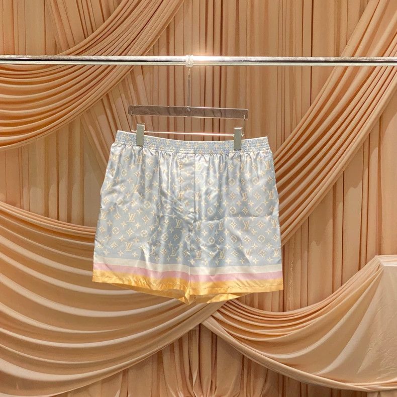 Louis Vuitton Louis Vuitton Macaron Monogram Silk Shorts - dmc Size US 31 - 2 Thumbnail