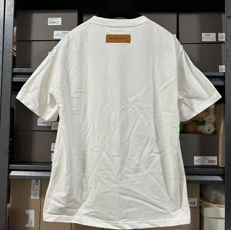 Louis Vuitton Louis Vuitton FW22 Embroidered Short Sleeve T-Shirt - dmc Size US XL / EU 56 / 4 - 2 Thumbnail