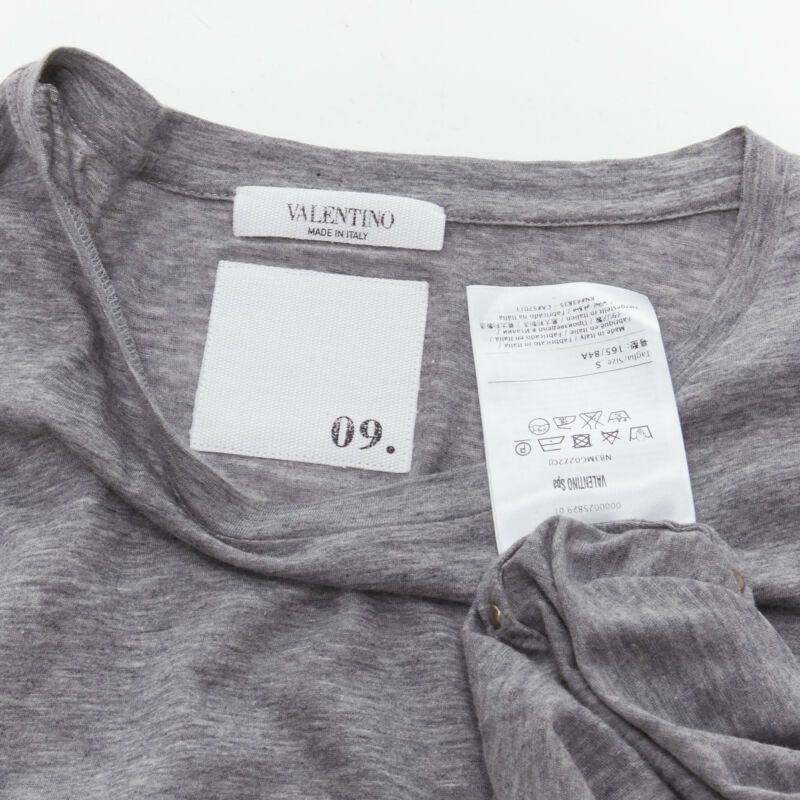 Valentino VALENTINO Rockstud 100% cotton grey pyramind spike stud side tshirt S Size S / US 4 / IT 40 - 8 Thumbnail