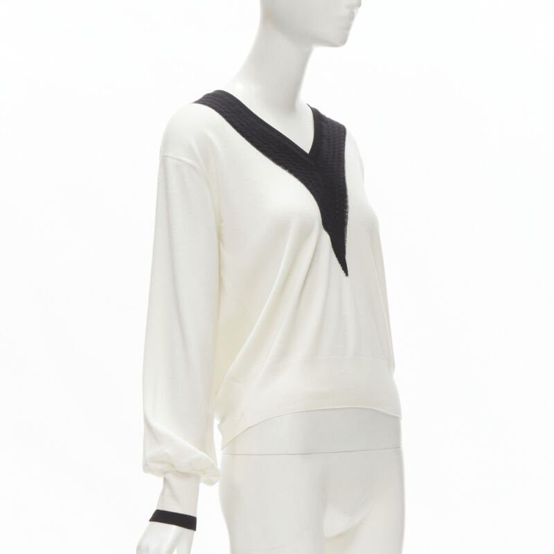 Chanel CHANEL 100% wool ivory white black intarsia chain schoolgirl sweater FR38 M Size M / US 6-8 / IT 42-44 - 3 Thumbnail