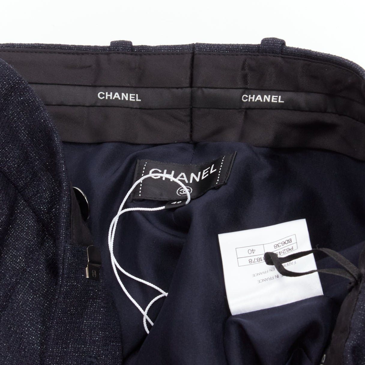 Chanel new CHANEL metallic black pleated front chain trimmed wide leg pants FR40 M Size 30" / US 8 / IT 44 - 9 Thumbnail