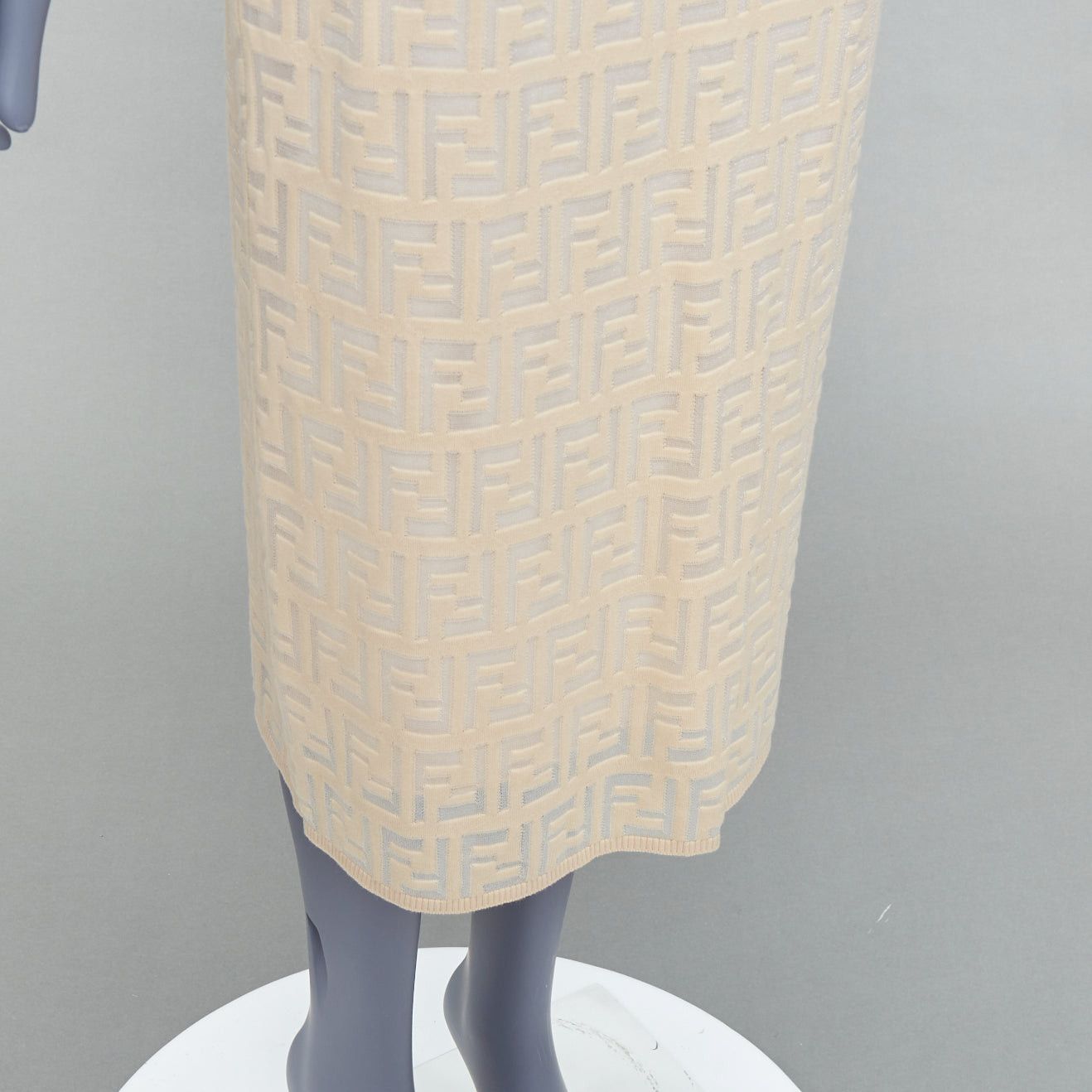 Fendi FENDI cream beige cotton blend FF Zucca monogram knit pencil skirtIT IT42 M Size 28" / US 6 / IT 42 - 7 Thumbnail