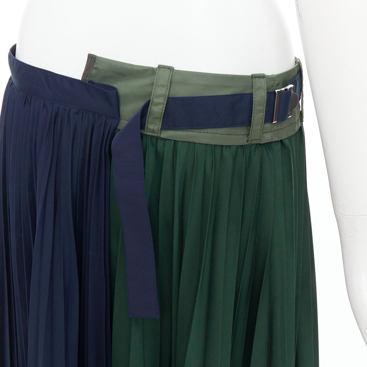 Sacai SACAI 2020 green navy nylon trim deconstructed pleated skirt JP3 L Size 32" / US 10 / IT 46 - 2 Thumbnail