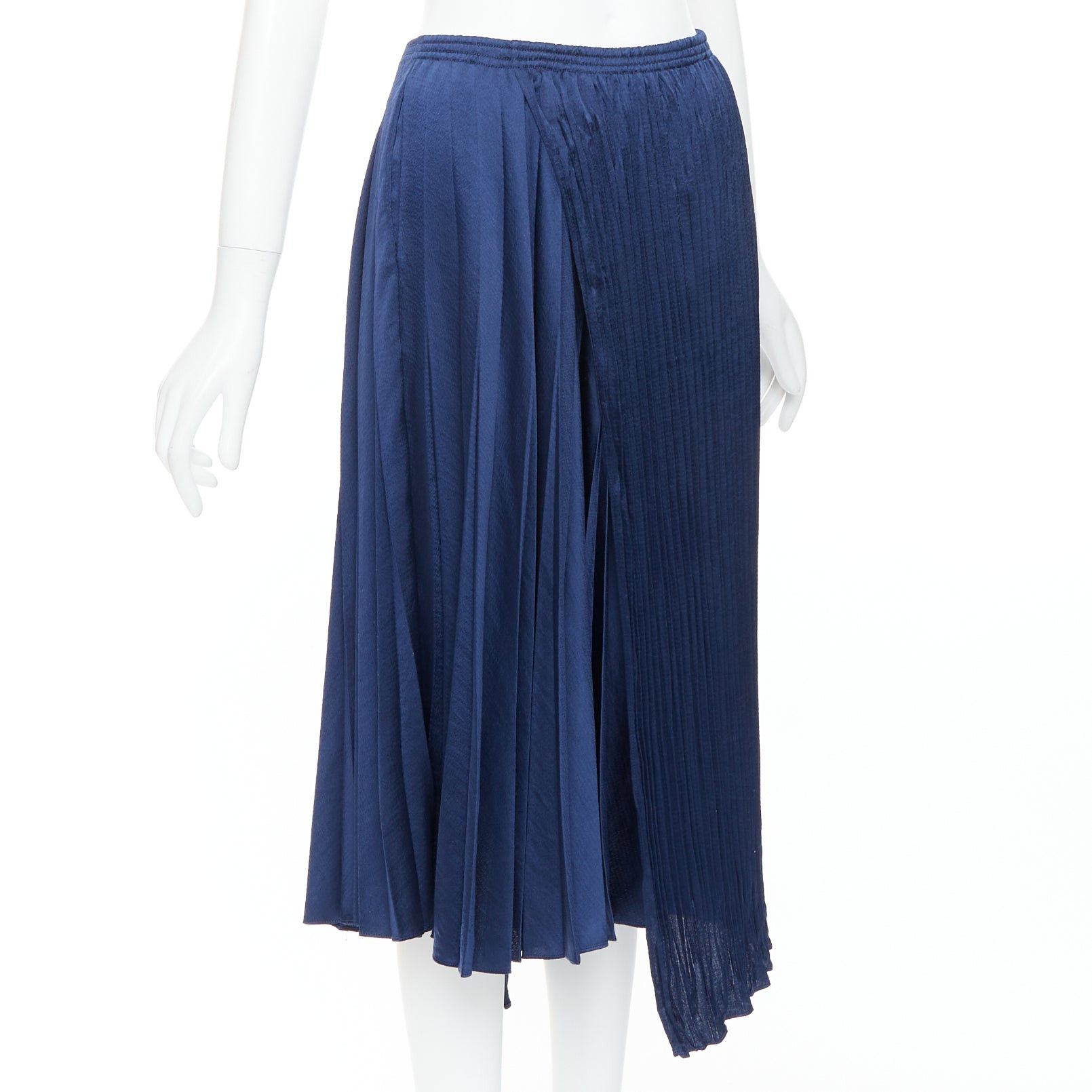 Vince VINCE navy multi plisse elastic waist asymmetric hem midi skirt S Size 27" / US 4 / IT 40 - 3 Thumbnail