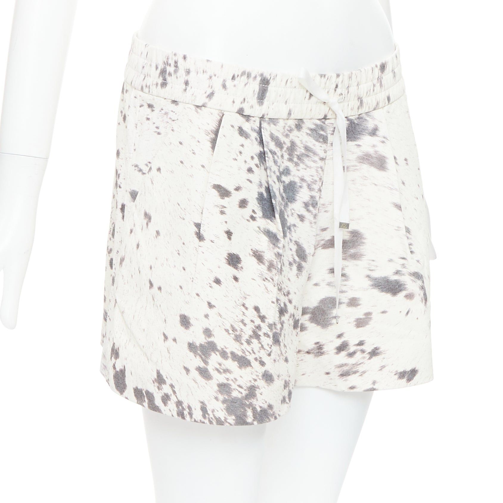 3.1 Phillip Lim 3.1 PHILLIP LIM cream pig leather cow print silk lined shorts US2 S Size 27" / US 4 / IT 40 - 3 Thumbnail