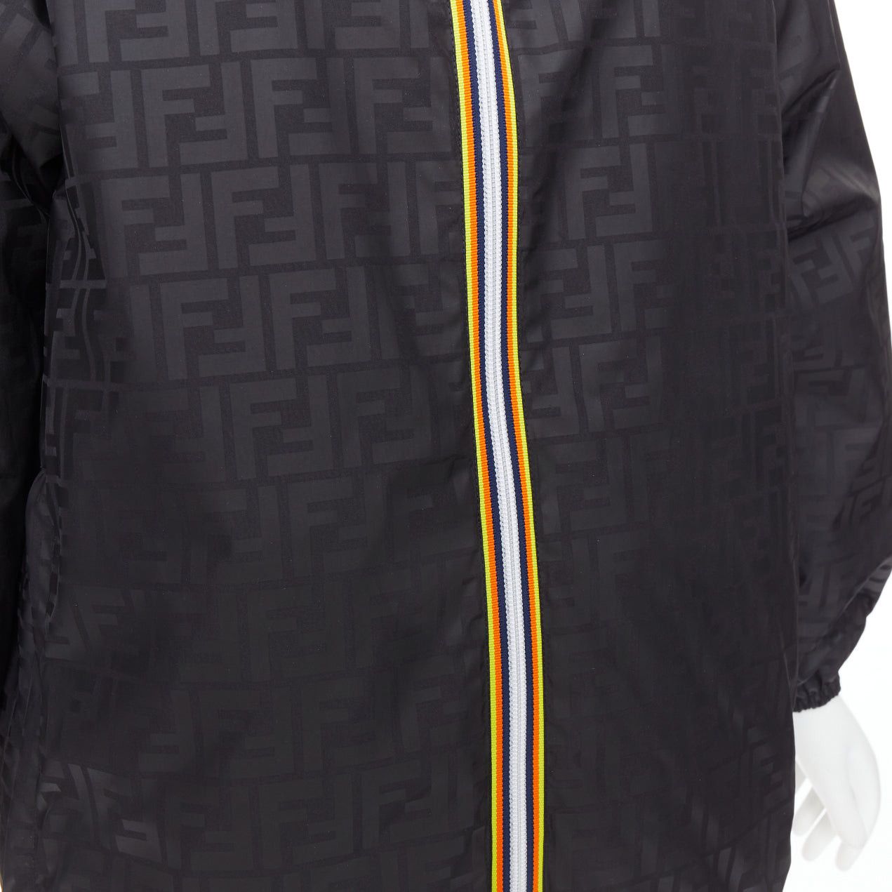 Fendi FENDI K-WAY metallic gold black FF reversible waterproof windbreaker S Size S / US 4 / IT 40 - 14 Thumbnail