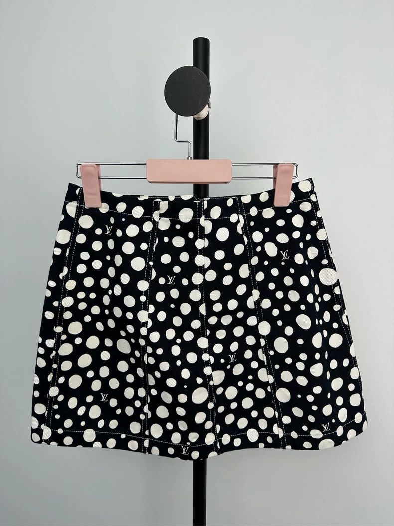 Louis Vuitton LV Black Double-Breasted Printed Skirt - dmc Size US 36 / EU 52 - 2 Thumbnail
