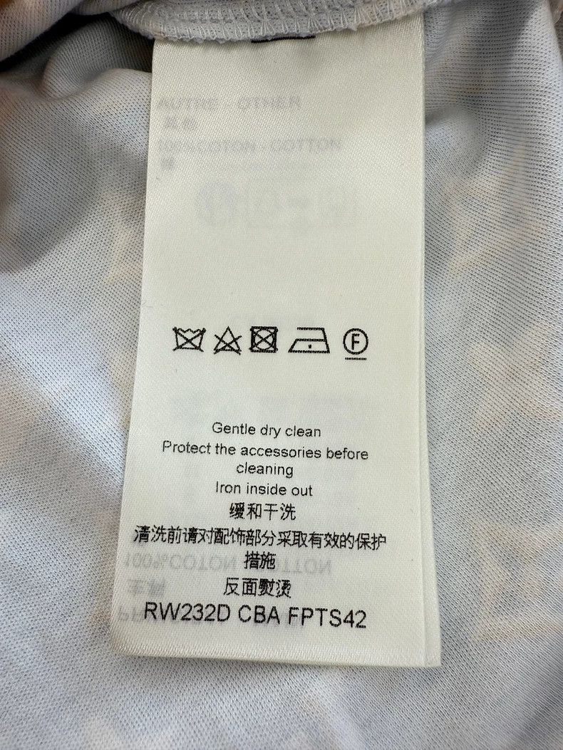 Louis Vuitton Louis Vuitton Monogram Cotton T-Shirt - dmc Size US XS / EU 42 / 0 - 4 Thumbnail