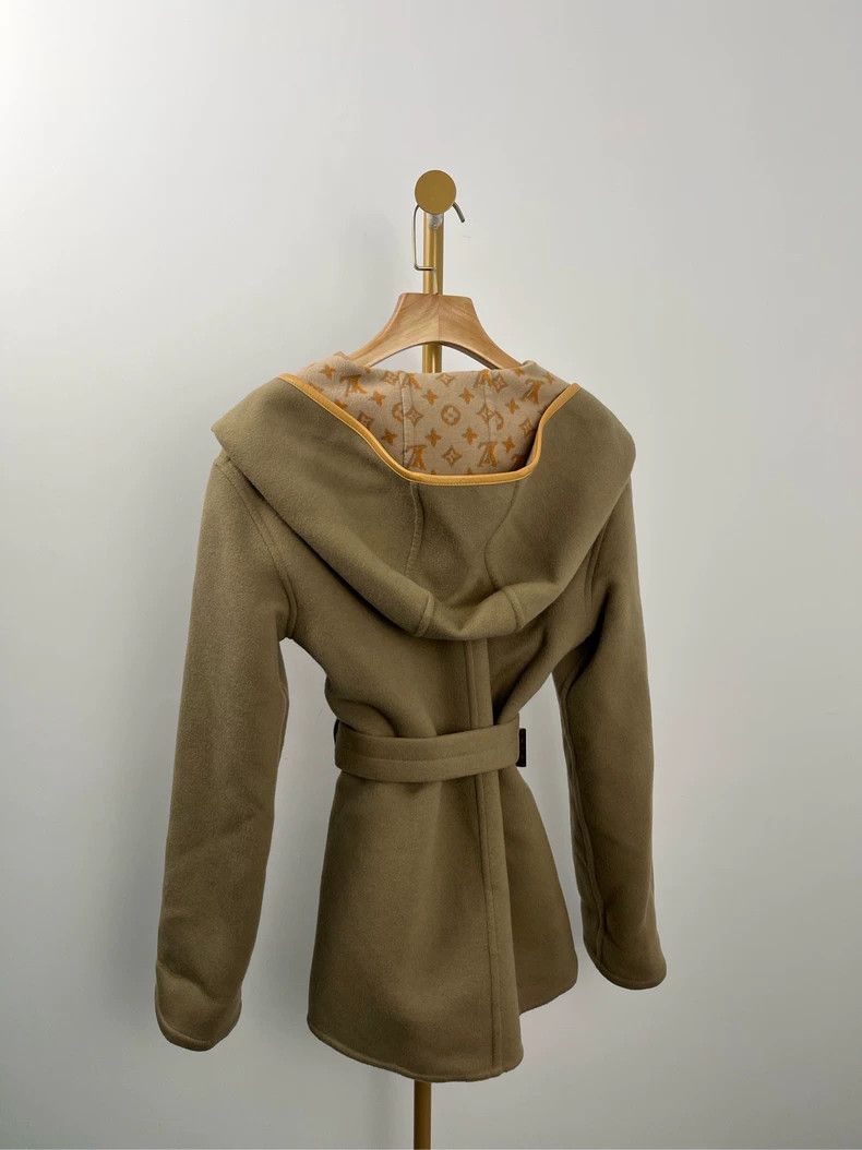 Louis Vuitton Louis Vuitton Monogram Hooded Wool Coat - dmc Size US S / EU 44-46 / 1 - 2 Thumbnail