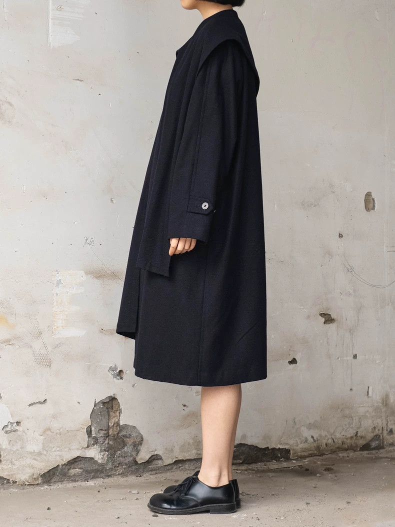 Comme des Garcons 1980s COMME des GARCONS Asymmetric Coat - dmc Size US L / EU 52-54 / 3 - 4 Thumbnail