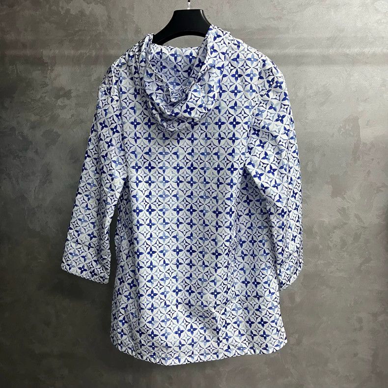 Louis Vuitton Louis Vuitton Blue Logo Print Hooded Jacket - dmc Size US XS / EU 42 / 0 - 2 Thumbnail