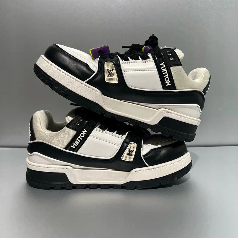 Louis Vuitton Louis Vuitton Trainer Black White - dmc Size US 9 / EU 42 - 8 Thumbnail