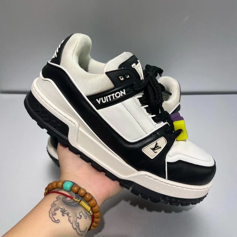 Louis Vuitton Louis Vuitton Trainer Black White - dmc Size US 9 / EU 42 - 6 Thumbnail